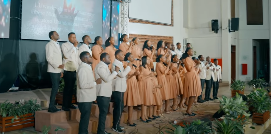 New Singers Family Choir group photo